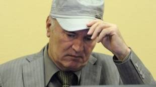 Бившият командир на босненските сърби Ратко Младич загуби жалбата си