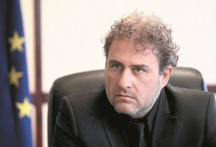 Прокуратурата проверява културния министър Боил Банов - Труд