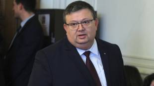 Председателят на КПКОНПИ Сотир Цацаров обяви в отговор на въпрос