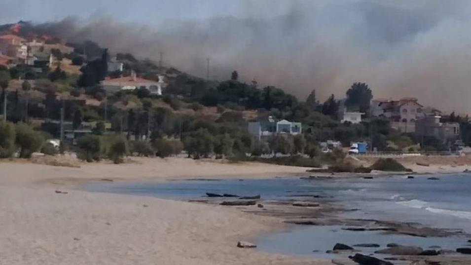 Една жена загина в Платанос Алмирос, където избухна пожар, който