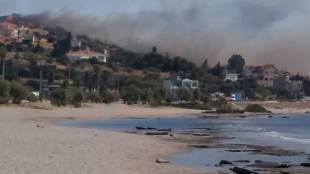 Една жена загина в Платанос Алмирос където избухна пожар който