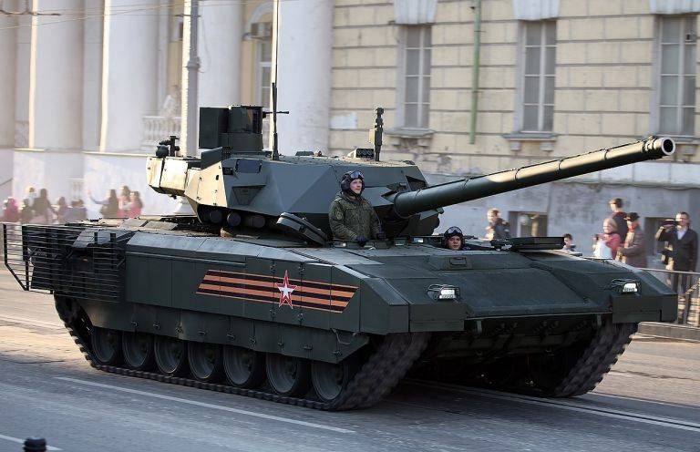 Най-модерният руски основен боен танк - Т-14 Армата, така и