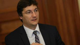 Заявката за подкрепа за правителство на Слави Трифонов е непремерена