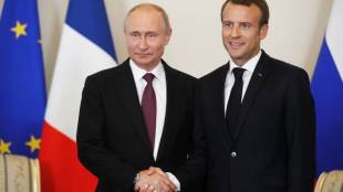 Кремъл заяви че срещата на лидерите на Франция и Русия