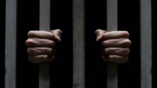 36 годишен мъж е осъден на затвор за грабеж над възрастна