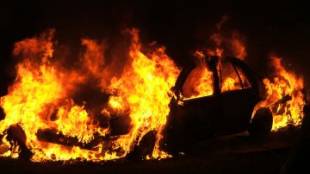 18 годишен водач самокатастрофира вследствие на което автомобилът се запалил съобщиха