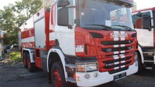Пожарникари спасиха 80 годишна жена паднала в земна пропаст в Никопол