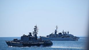 Два кораба се сблъскаха днес край Истанбул предаде турската телевизия