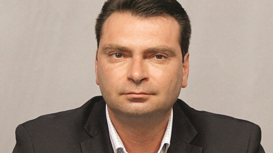 Калоян Паргов е освободен от поста председател на БСП-София, съобщават