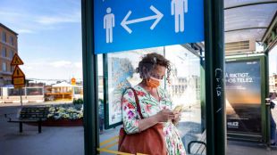 Броят на новозаразените с коронавирус в Швеция в сряда достигна