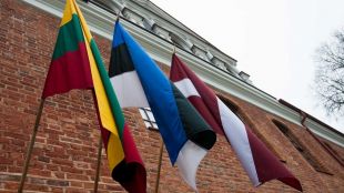 Полша Естония Латвия и Литва призоваха днес Европейския съюз да