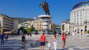 Мнозинството от гражданите на Република Северна Македония са против преговорната