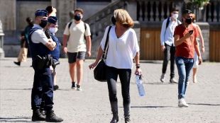 Белгия въвежда задължително носене на маски за децата над 6 годишна