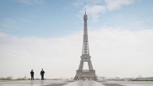 Френският премиер Жан Кастекс обяви в четвъртък че регионът Париж