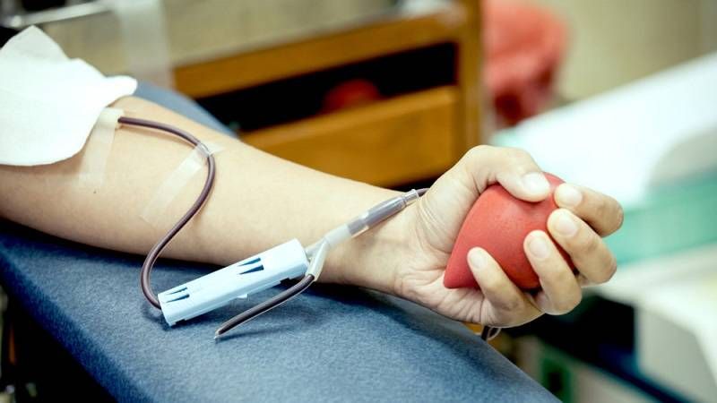 Кръводарителите играят жизненоважна роля в здравеопазването на едно общество.Често срещано