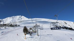 7 годишно дете е ударено от сноубордист в ски зоната в