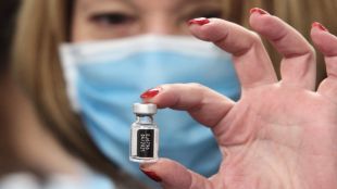 РЗИ в Хасково разполага с ваксината на Пфайзер Байонтек която са