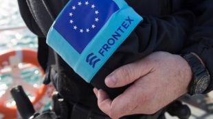 Европейската гранична агенция Фронтекс се включва в охраната на Ламанша