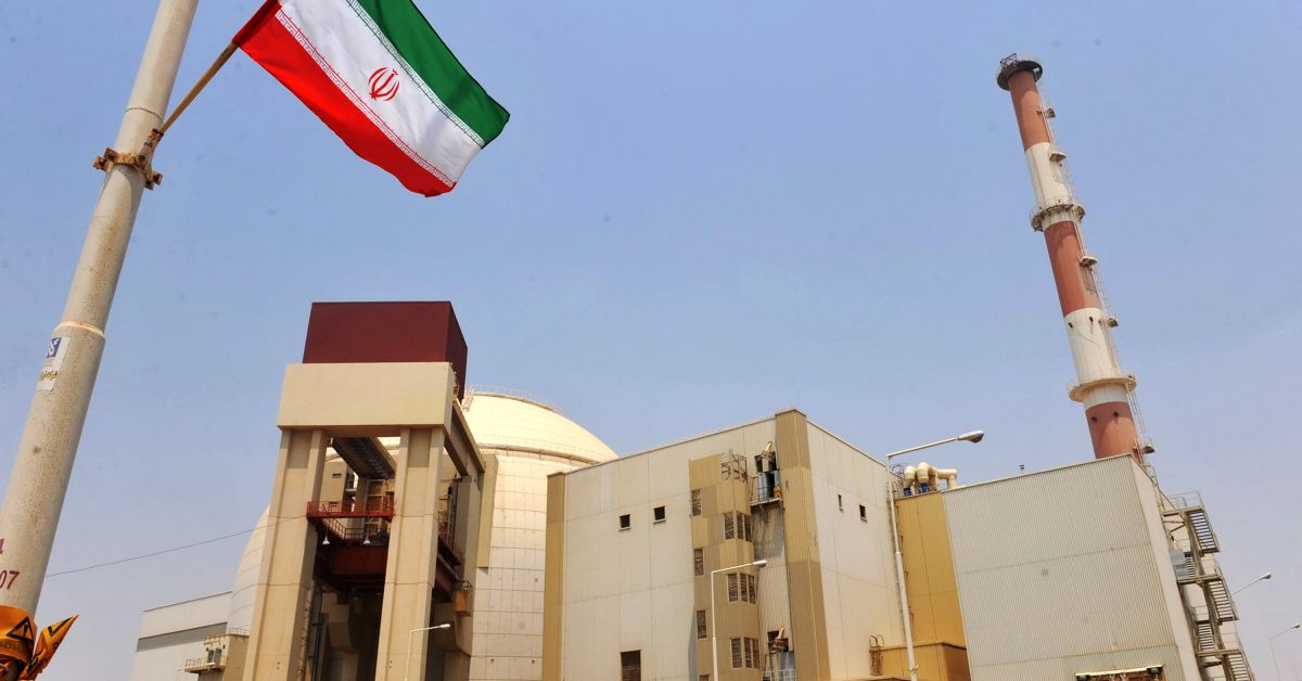 Иран обяви, че пуска в употреба модерни центрофуги, с които
