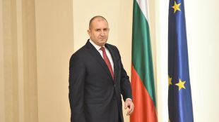Президентът Румен Радев ще представи официално новия служебен кабинет И