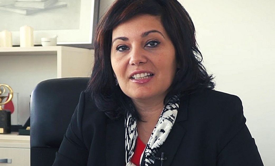 Новият министър на здравеопазването проф. Асена Сербезова е спряла временно