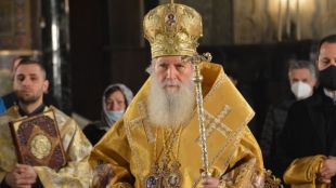 От Светия Синод: Състоянието на патриарх Неофит се подобрява