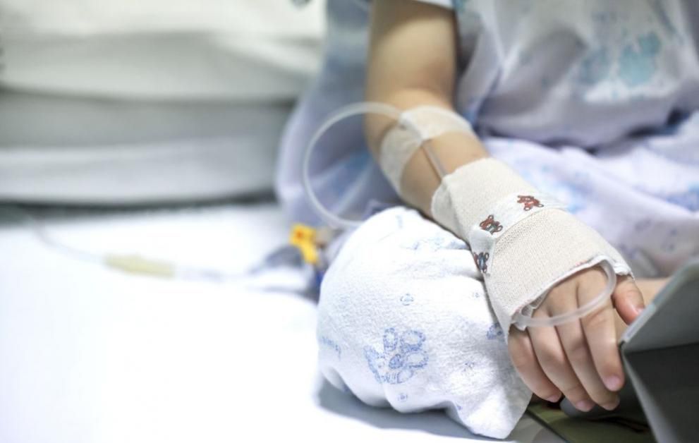 Маската е опасна за деца на 3-4 г.Вирусът удря сърцетоБританският