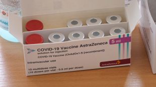 Ползите от ваксината срещу коронавируса на АстраЗенека надвишават рисковете гласи