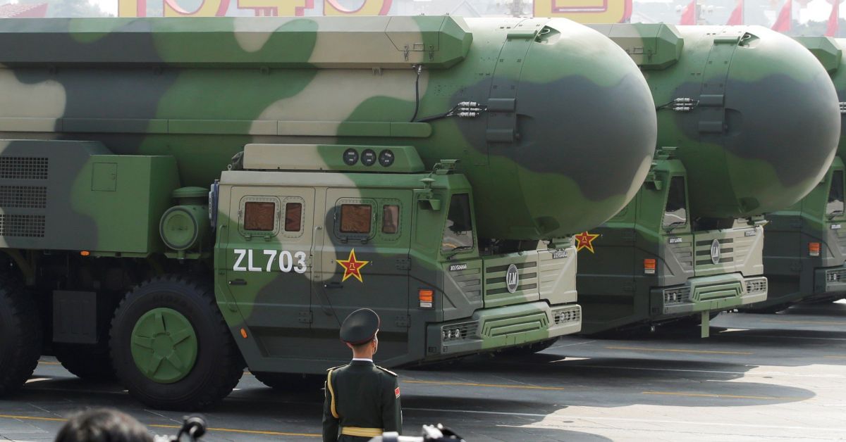 Китай има много по-малко ядрени бойни глави, отколкото САЩ. И