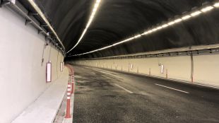 Между 10 ч и 14 30 ч движението в тунел Витиня
