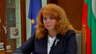 Няма пропукване в управляващата коалиция заяви вицепрезидентът Илияна Йотова Тя
