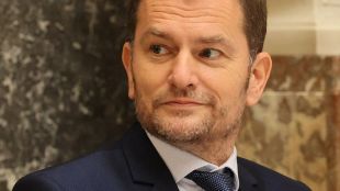Премиерът на Словакия Игор Матович подаде оставка днес предава Ройтерс