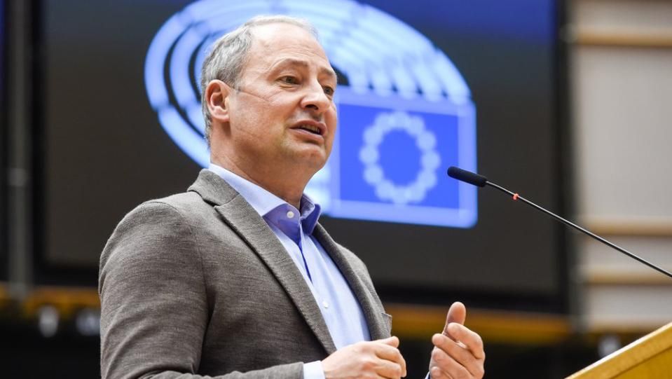 На крачка от края на процесаФон дер Лайен призова евродепутатите