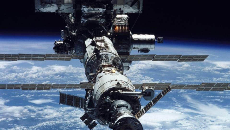Четвърт век международно сътрудничествоМосква ще строи своя орбитална станцияПовечето компоненти