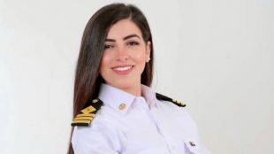Фалшиви новини в интернетПървата жена капитан на кораб в Египет