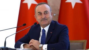 Турският министър на външните работи Мевлют Чавушоглу е разговарял по