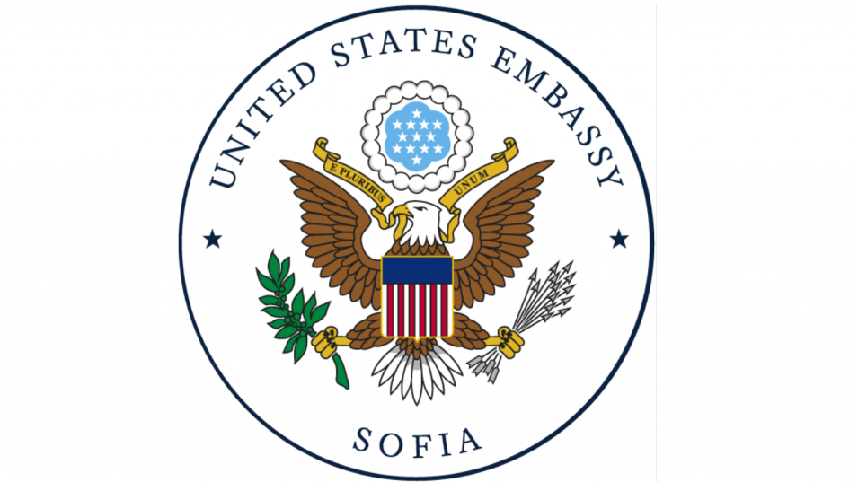 Посолството на САЩ в България публикува изявление, в която заявява,
