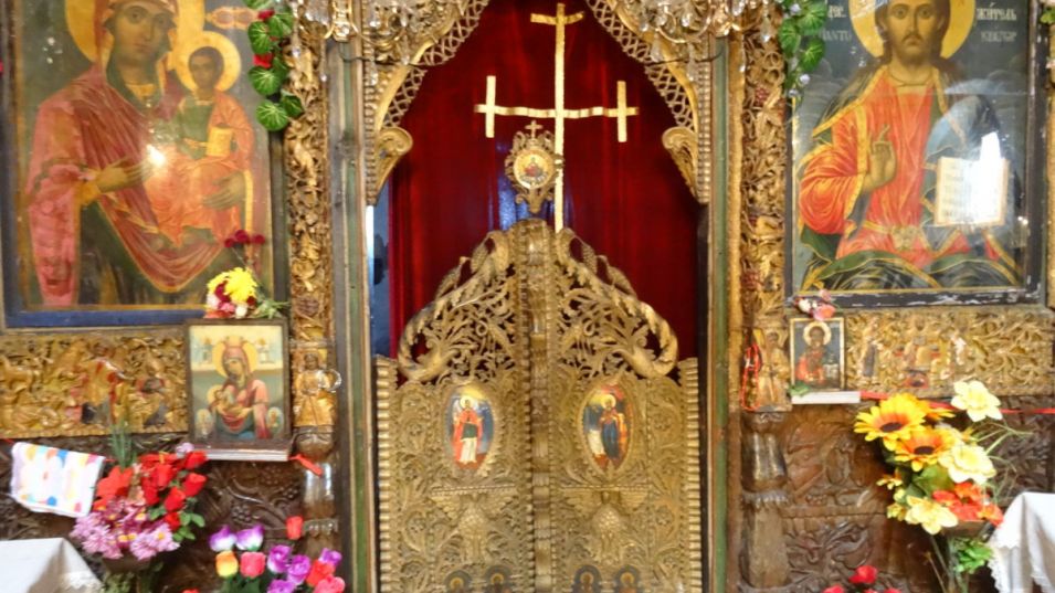 Българската православна църква отбелязва Симеоновден. Празникът е в чест на