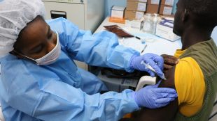 Африканският съюз се отказа от плановете си да закупи коронавирусната