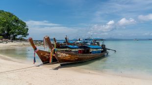 Почивката на тайландския остров Пукет от 1 юли ще е
