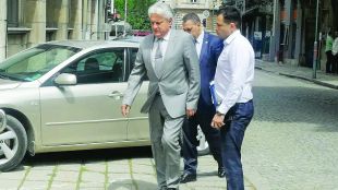 Акция на Вътрешна сигурност и прокуратурата в ПловдивДържали чадър над