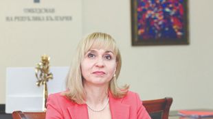 Омбудсманът Диана Ковачева сезира министъра на енергетиката и председателя на