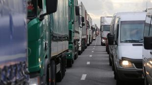 2600 камиона чакат да напуснат Беларус на път за съседните