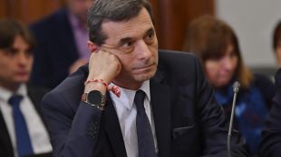 При приемането на властта новият министър председател на България Стефан Янев