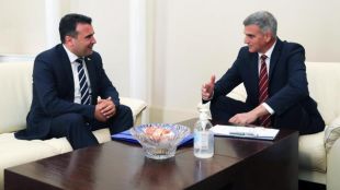 Карадайъ и Слави отказали среща с македонския премиер заради ангажиментиОбещава