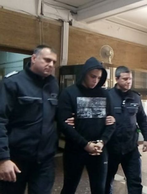 Варненската прокуратурата протестира наказанияГардът бе намушкан 15 пъти с ножОбщо