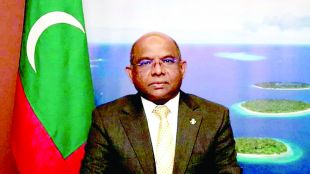 С голямо мнозинствоВъншният министър на Малдивските острови Абдула Шахид беше