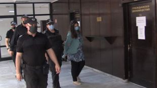 Окръжен съд Благоевград остави в ареста Кристина Дунчева от Сандански майката