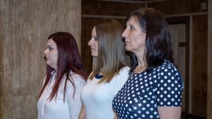 Вътрешният мнистър Бойко Рашков награди три служителки в банкови офиси