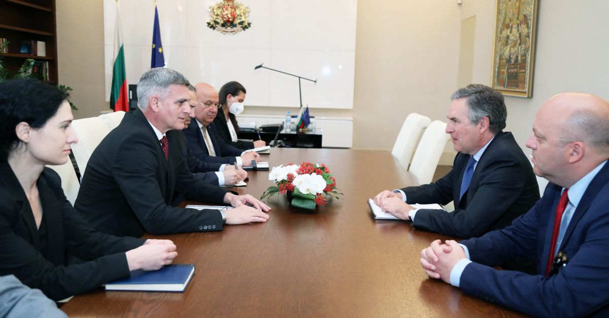 Министър-председателят Стефан Янев проведе среща с посланика на Кралство Испания
